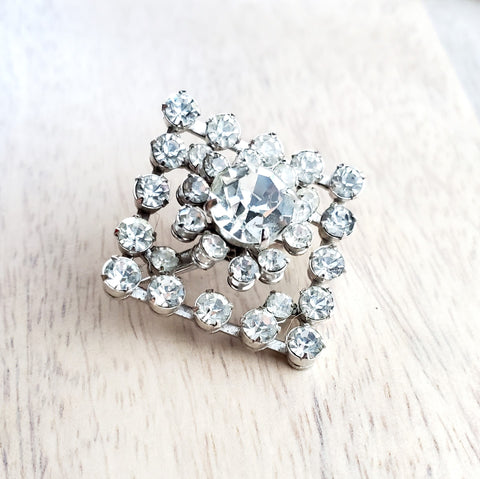 Vintage Rhinestone Brooch Pin - Diamond Design and Circle