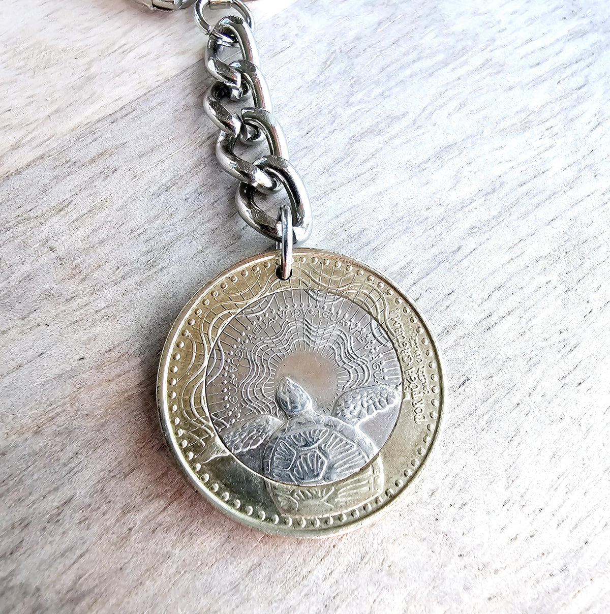 Sea Turtle Keychain, Old Coin Keyring, Colombia 1000 Pesos, Bi-Color Metal Silver Gold, Birthday Gift, Handcrafted in USA by E. Ria Designs