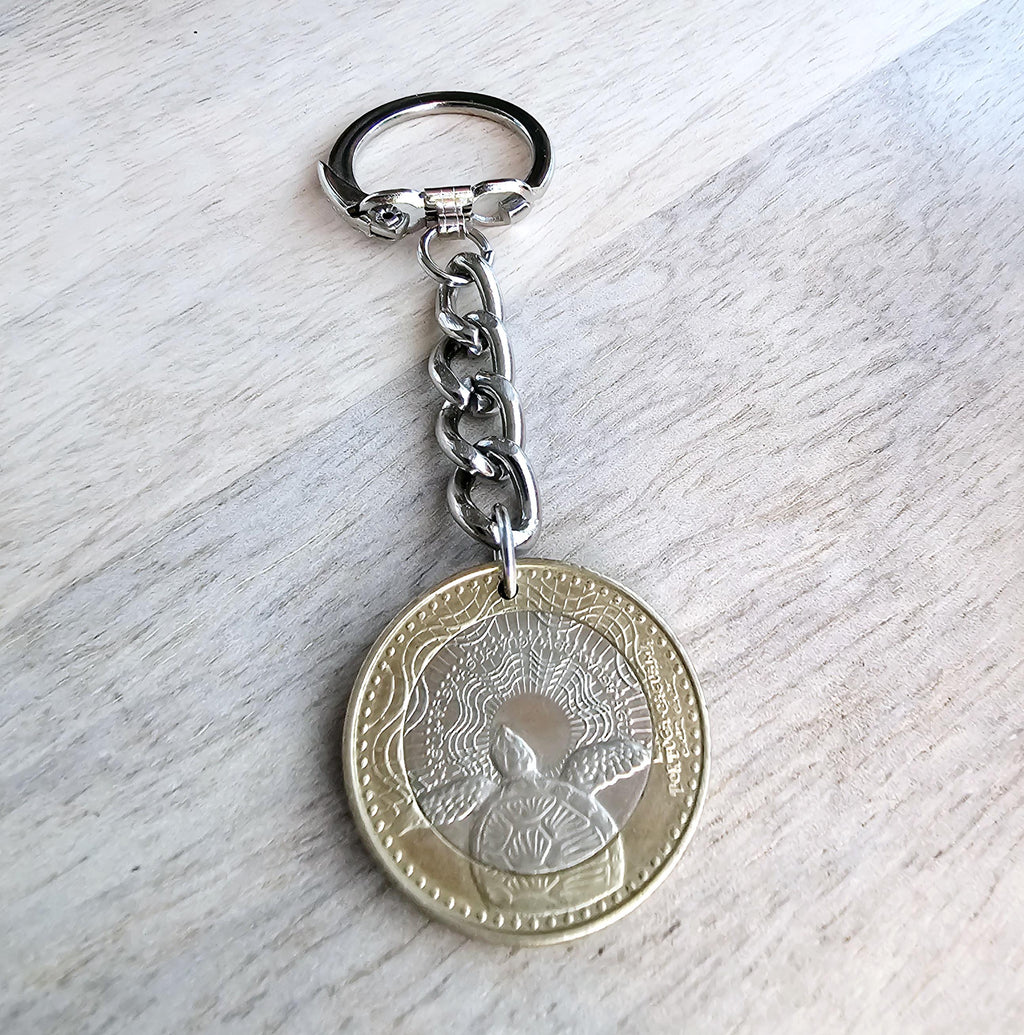 Sea Turtle Keychain, Old Coin Keyring, Colombia 1000 Pesos, Bi-Color Metal Silver Gold, Birthday Gift, Handcrafted in USA by E. Ria Designs