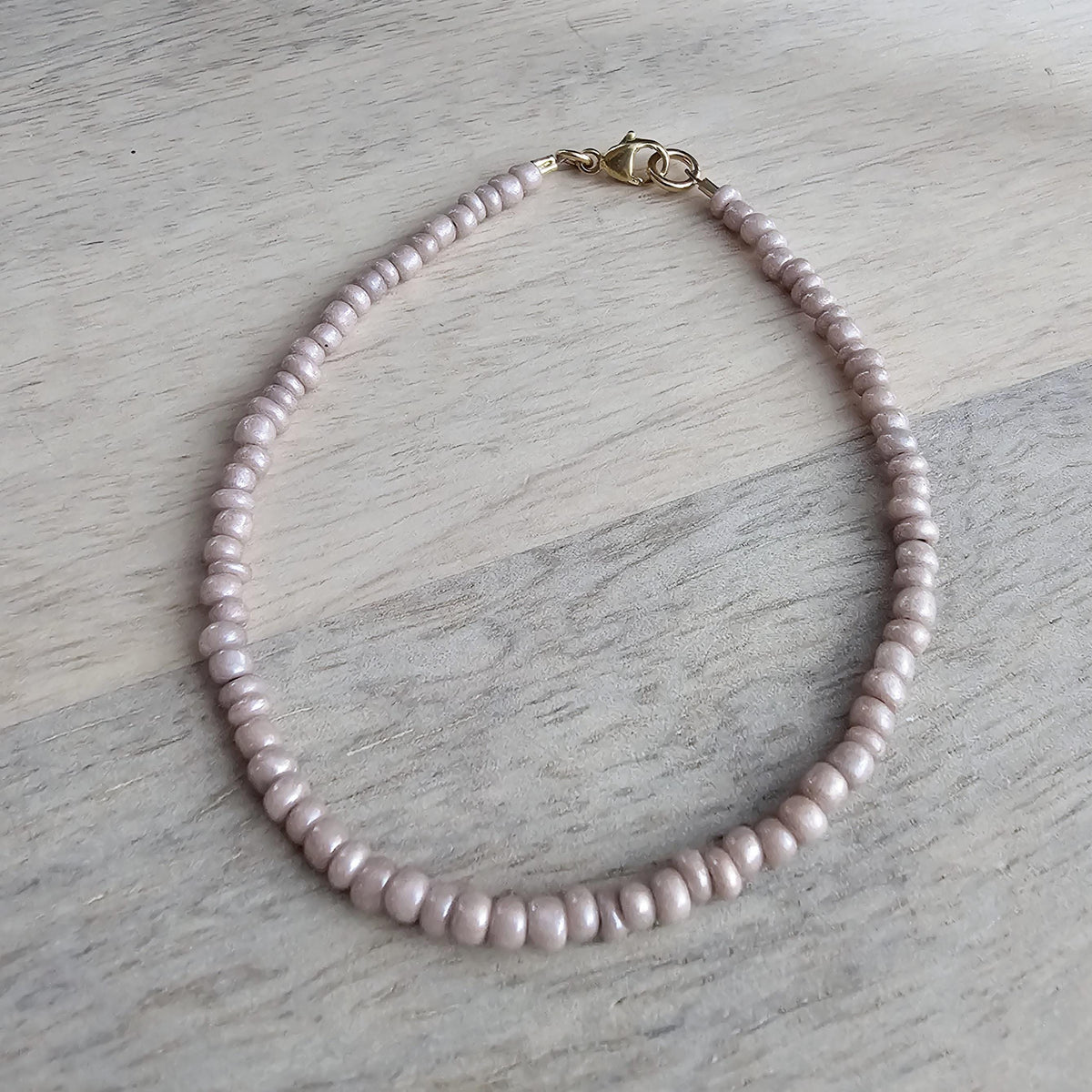 Neutral Nude Tone Glass Bead Bracelet, Seed Bead Hand Beaded, 14K Gold Fill Lobster Clasp, E. Ria Designs, Artisan Made Jewelry, Made in USA
