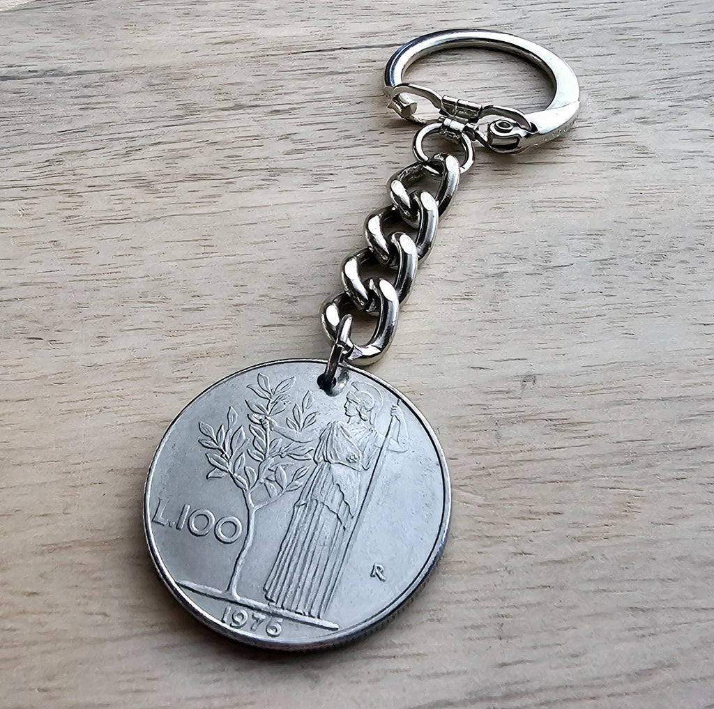 1976 Italy Coin Keychain, 100 Lira, Republica Italiana, Birthday Gift, Handcrafted in USA by E. Ria Designs