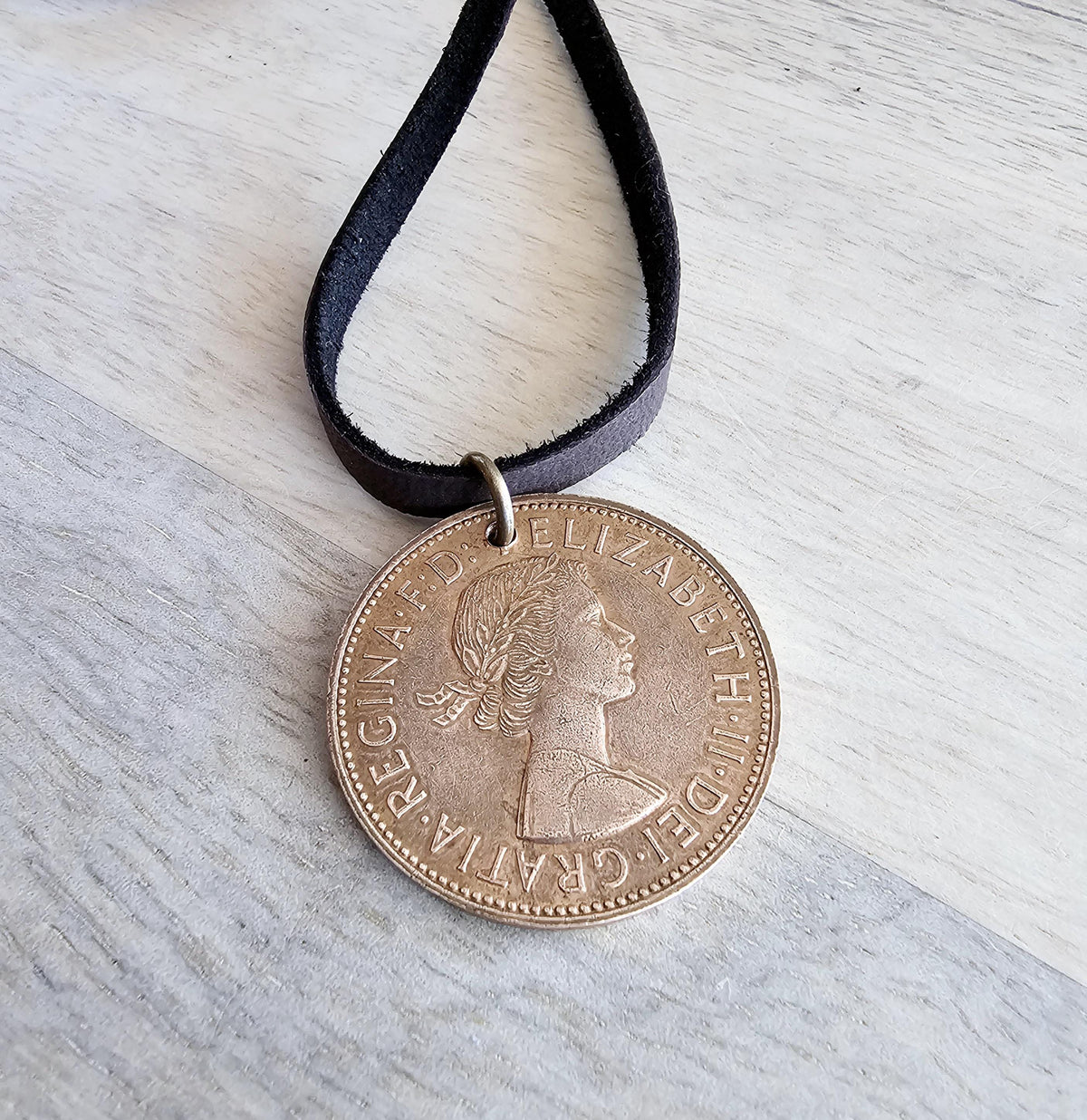 1967 British One Penny Brown Deerskin Leather Cord Necklace, Vintage England Coin, Made in USA, E. Ria Designs, Birthday Anniversary Gift
