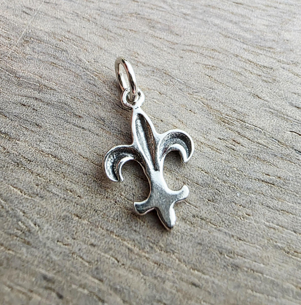 925 Sterling Silver Fleur De Lis Charm for Bracelet or Necklace, Gift Boxed