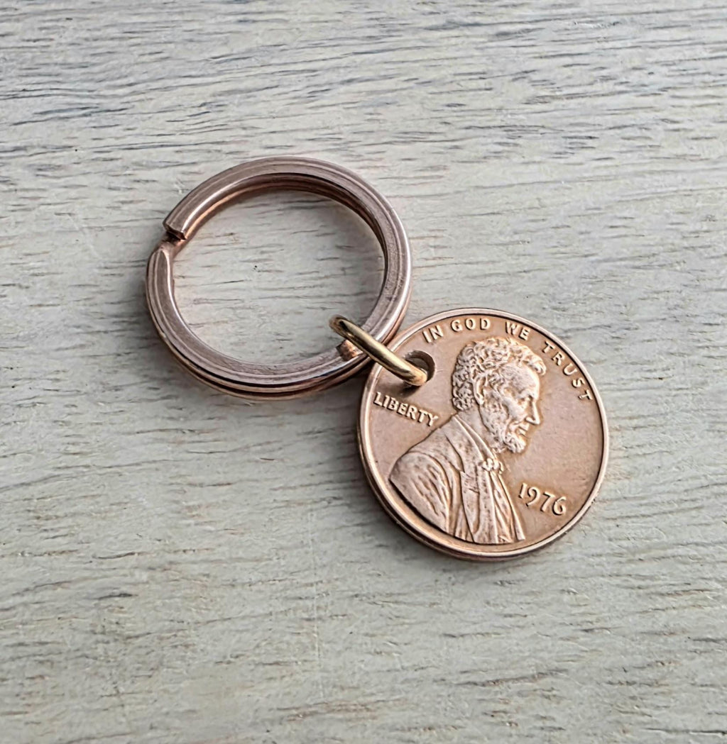 Lucky Penny Keyring, Copper Split Ring, 1976 U.S. Copper Penny Abraham Lincoln, United States Bicentennial Commemorative Coin
